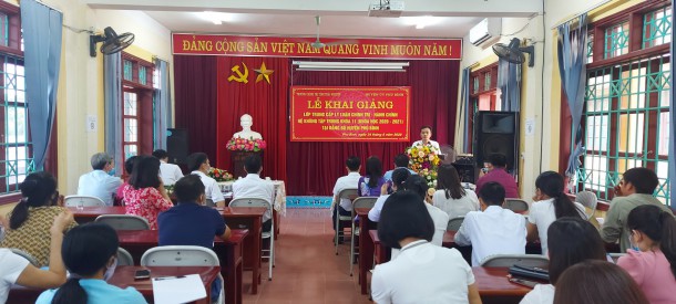 Khai giảng lớp Bồi dưỡng cán bộ Đoàn TNCS Hồ Chí Minh cơ sở năm 2020