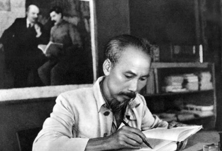 Tìm hiểu phép biện chứng trong tư tưởng Hồ Chí Minh